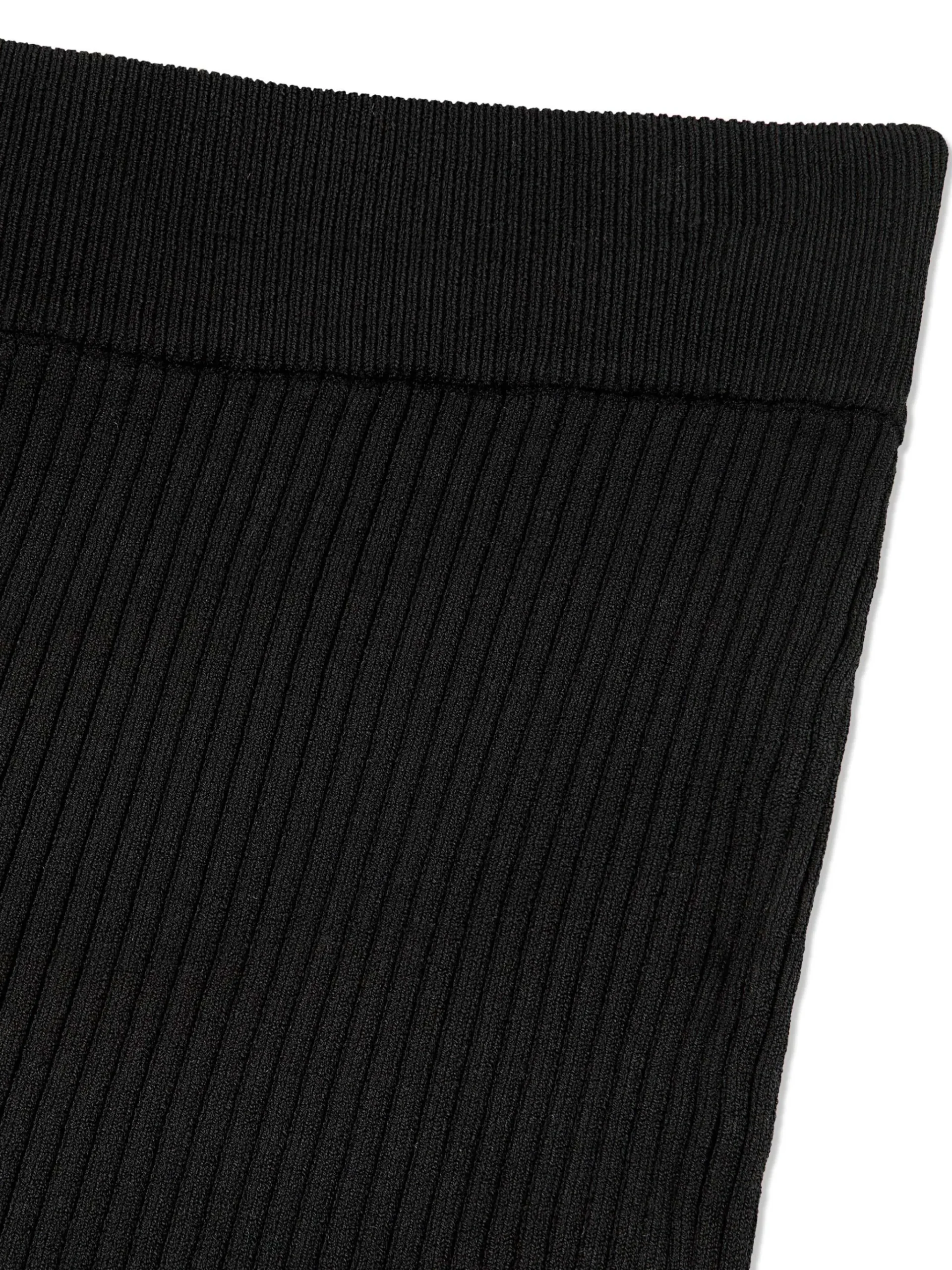 Magreta Biker Short- Black Beauty