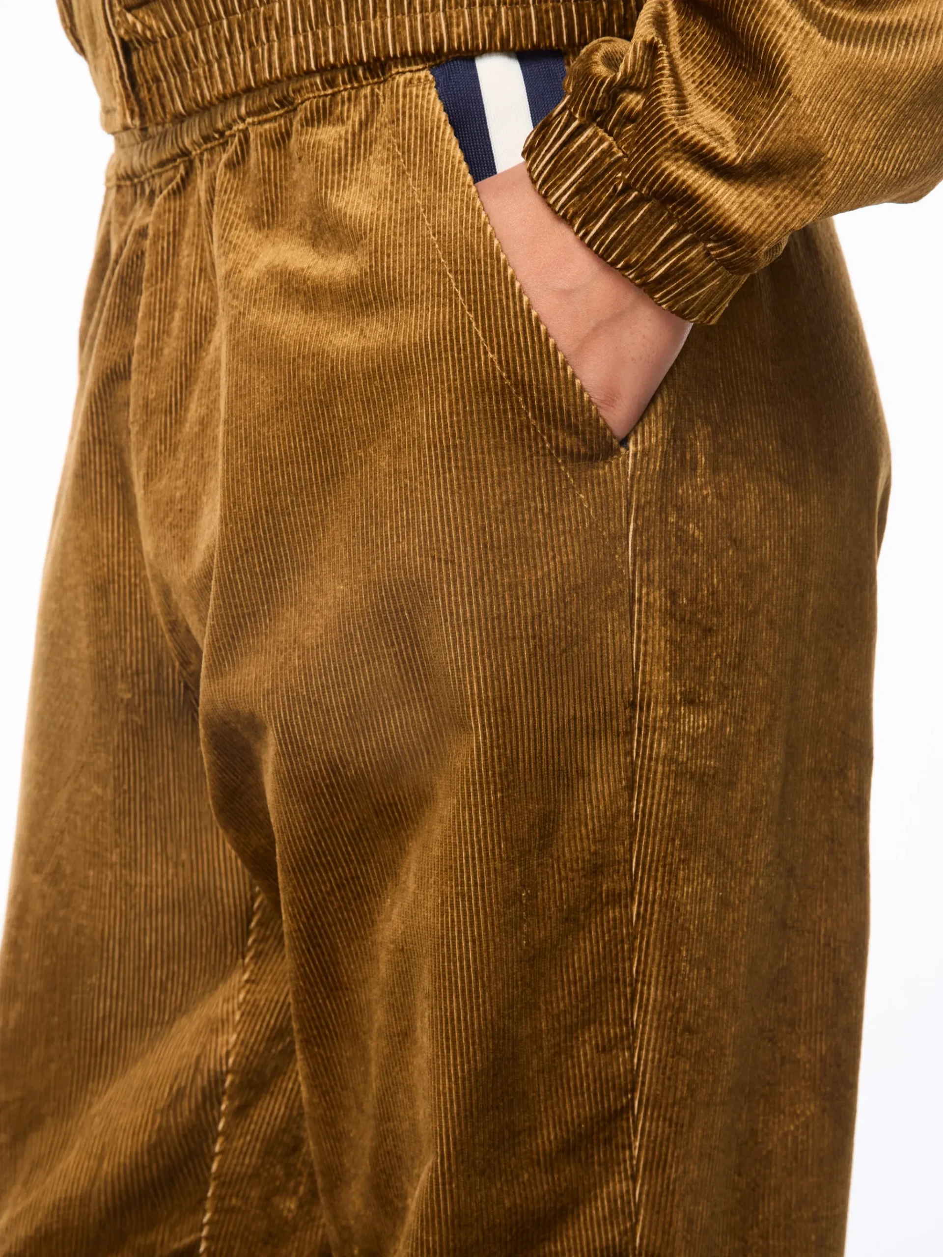 Women's Cordurato Track Pant- Bronze Brown